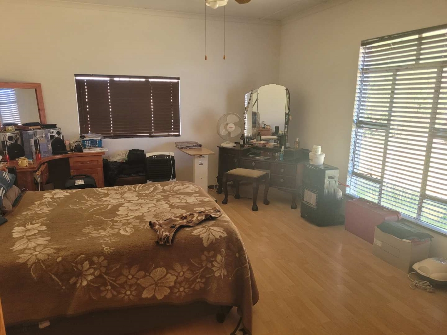 4 Bedroom Property for Sale in Bethlehem Free State